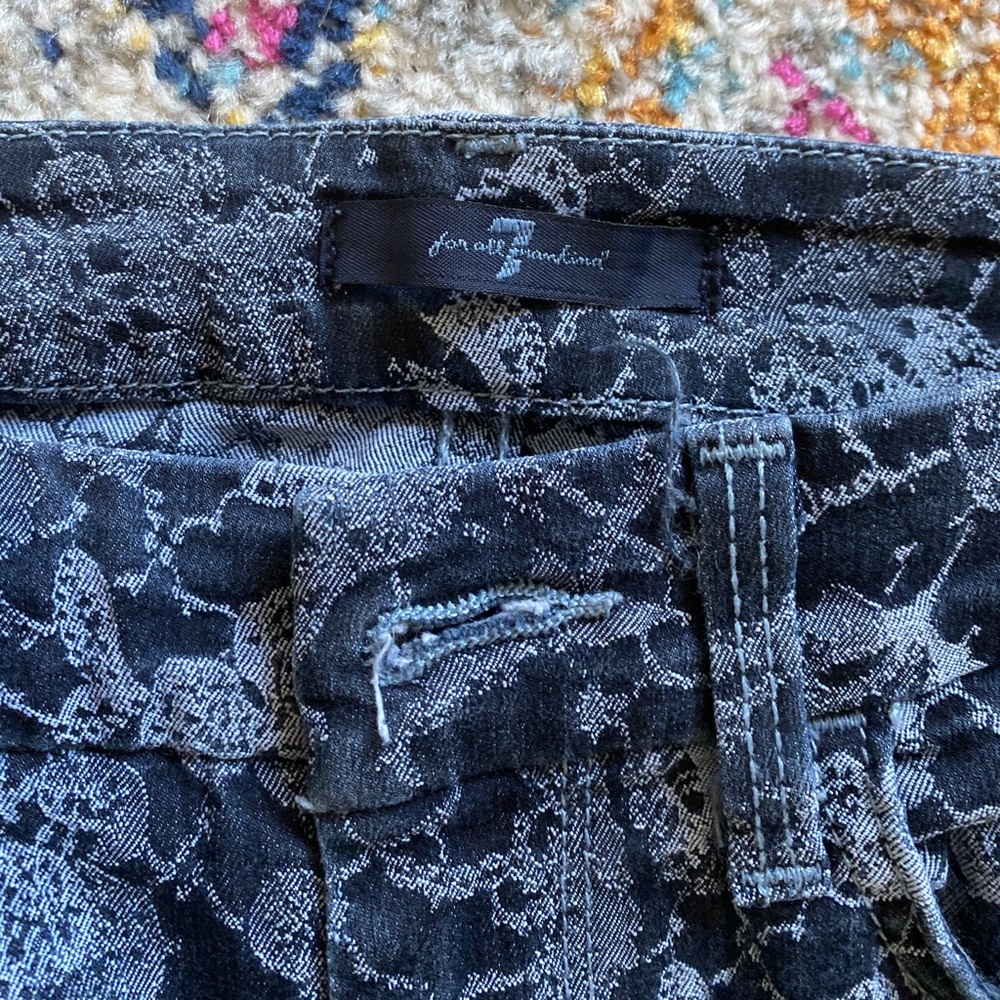 7 For All Mankind Flower Pattern Jeans - Picture 5 of 6
